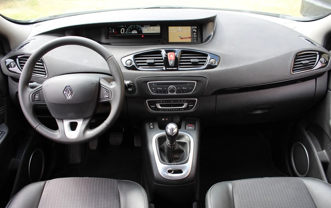 Renault Grand Scenic cena 18900 przebieg: 242000, rok produkcji 2011 z Lubycza Królewska małe 497